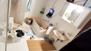 i discover this episode on my b rother phone