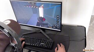 Sucking my step-bro Penis During the time that This guy Plays Videogames