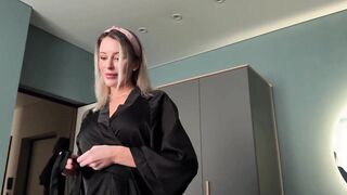 I Wanted My Stepmom To Appreciate My Penis, and this babe Gave Me My 1st Raunchy Experience