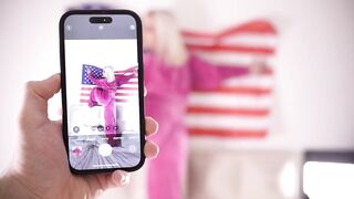 I acceded to take photos of her, and it all ended up in obscene sex