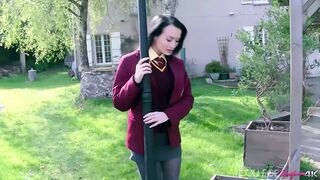 In the Sun Featuring Kelli Smith