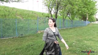 The shaved muscled dude and the shy gals on the tour