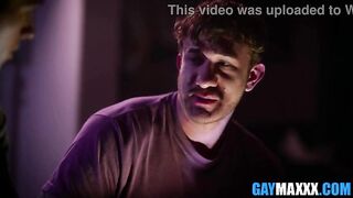 1st time homo sex for hawt weenie