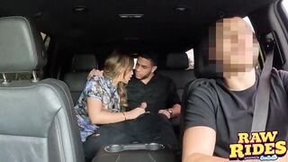PAWG Aussie mother I'd like to fuck Gets Banged and has a Squirting Climax In The Back Seat During Ride Share