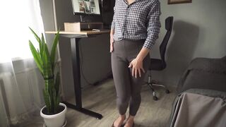 Hawt Coworker Teases Camel Toe In Trousers