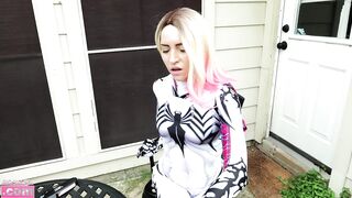 Gwen Stacy's Hot Smokin'