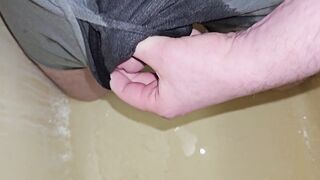 Pissing My Boxers In The Tub 《4k》