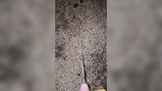 Void urine On The Rocks 《4k》