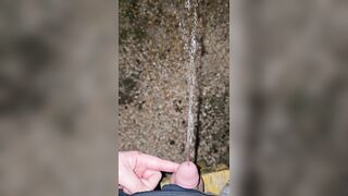 Void urine On The Rocks 《4k》