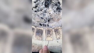 Pissing In The Fire Pit 《4k》