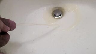 Sideways Sink Piddle
