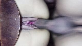 Follo a mi madrastra, cuando papa se va a trabajar (Amateur real)