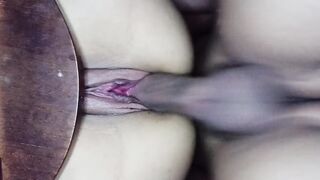 Me follo a mi cuñada cuando mi hermano no está en casa