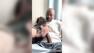 How to properly say bad gal to a woman