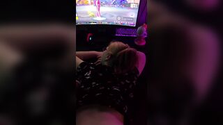 Gamer hotty squirts on BBC as stress reliever when that babe doesn't get a victory in Fortnite