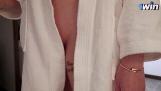 ???? Spouse's Most good Ally Caught Me Watching Porn… So Now I Bang Him Instead ????