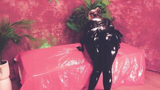 Hawt mother I'd like to fuck in Latex Catsuit, Hawt Nylons and Fetish Pvc!