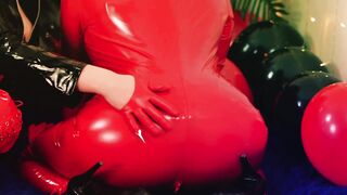 Vagina bang and Mouth bang! Excited Coarse mother I'd like to fuck likes to dominate her lesbo bitch!