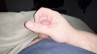 Quick rub, biggest spunk flow, in daybed