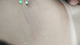 Marido filmando a esposa chupando a amiga