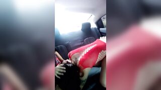 My girlfriend masturbates me and I lick her booty until that babe cums
