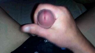 Masturbe (335) with one testicle