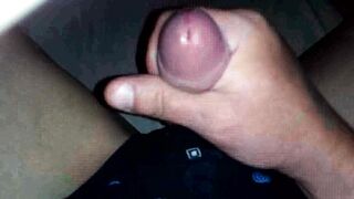 Masturbe (335) with one testicle