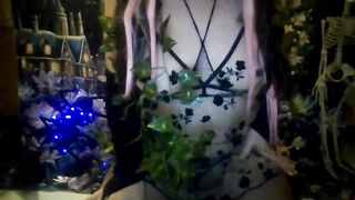 Swamp Witch Makes U Swallow Her Potient, Casts A Magic Spell To Conjure A Screwing Session