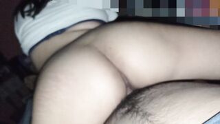 Mi novia me coge a sentones *vaquerita*