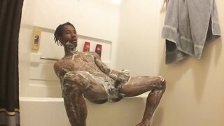 Alexs Sudzy Cummy Shower (close up)