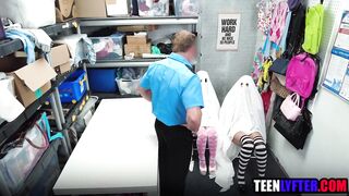 Hallowen Night Thieves Screwed Hard For Stealing