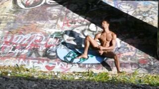 Real Ole City Road Close Up Discharged in Public