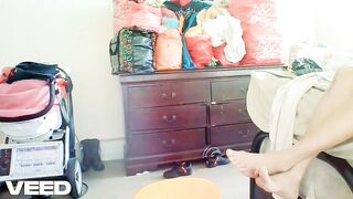 SPORTS FETISH FEMALE LARGE SHLONG ORAL-SEX-JOB