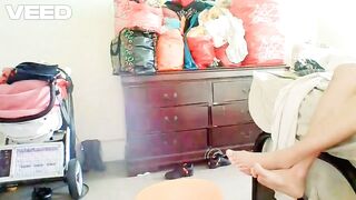 SPORTS FETISH FEMALE LARGE SHLONG ORAL-SEX-JOB