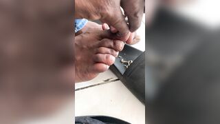 Would u suck those toes?