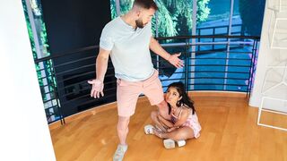 Hawt Stepdaughter Seduces Her Lustful Stepdad in a Excited Suit to Get What That babe Wishes