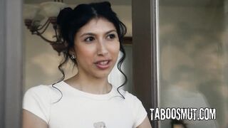 Brunette hair Bitch Expresses Her Craving For The Delivery Dude Making Him Screw Her