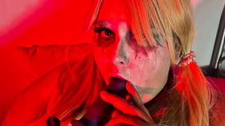 Concupiscent mistresse vampire lets u worship her body then this babe screws sexy in heels