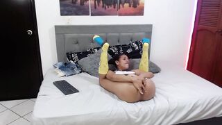 Lascivious beauty masturbates and shows her butt