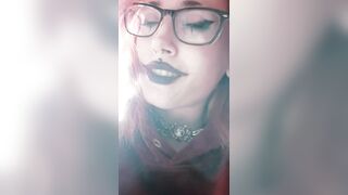 alt floozy gets filled with cum