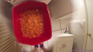 Pissing in Food For U