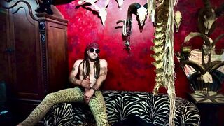 Rock chap in his natural habitat ????