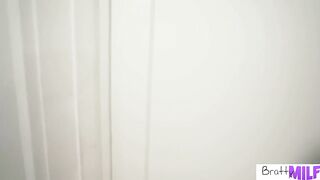 Mandy Waters has an Exhibitionist Kink and Likes Stepson Watching Her Shower S9:E6