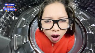 Velma Dinkley (Linda Clauss) es follada mientras esta atascada en la lavadora