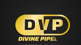 Gracie Squirts Moist N Wild DIVINE PIPELINE Debut