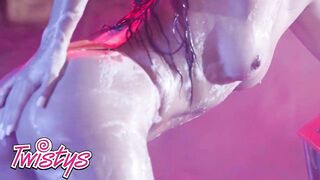 TWISTYS - Charming Kylie Rocket Widens Her Legs And Shows Off Her Skills With A Wild Snatch Rub