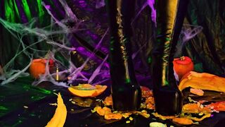 LittleMissTipToes - Halloween pumpkin tease, crush and trample in my popular haunch high boots