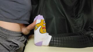 Beauty in Cute Socks gives Fleshly SOCKJOB