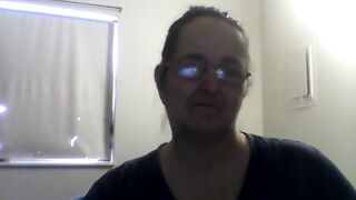 woman saying thank u