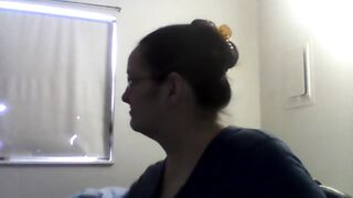 woman saying thank u